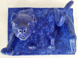 Florinda Ke Sophie - Komm - und - Geh - Panther, Keramik, H-12 cm, B-16 cm, T-11 cm, 2012